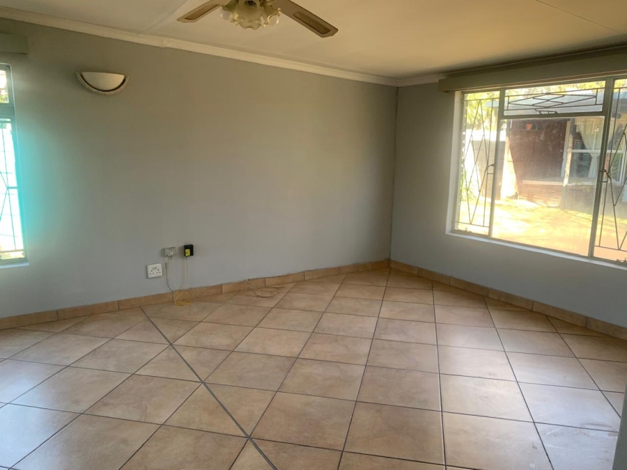 4 Bedroom Property for Sale in Wilgehof Free State